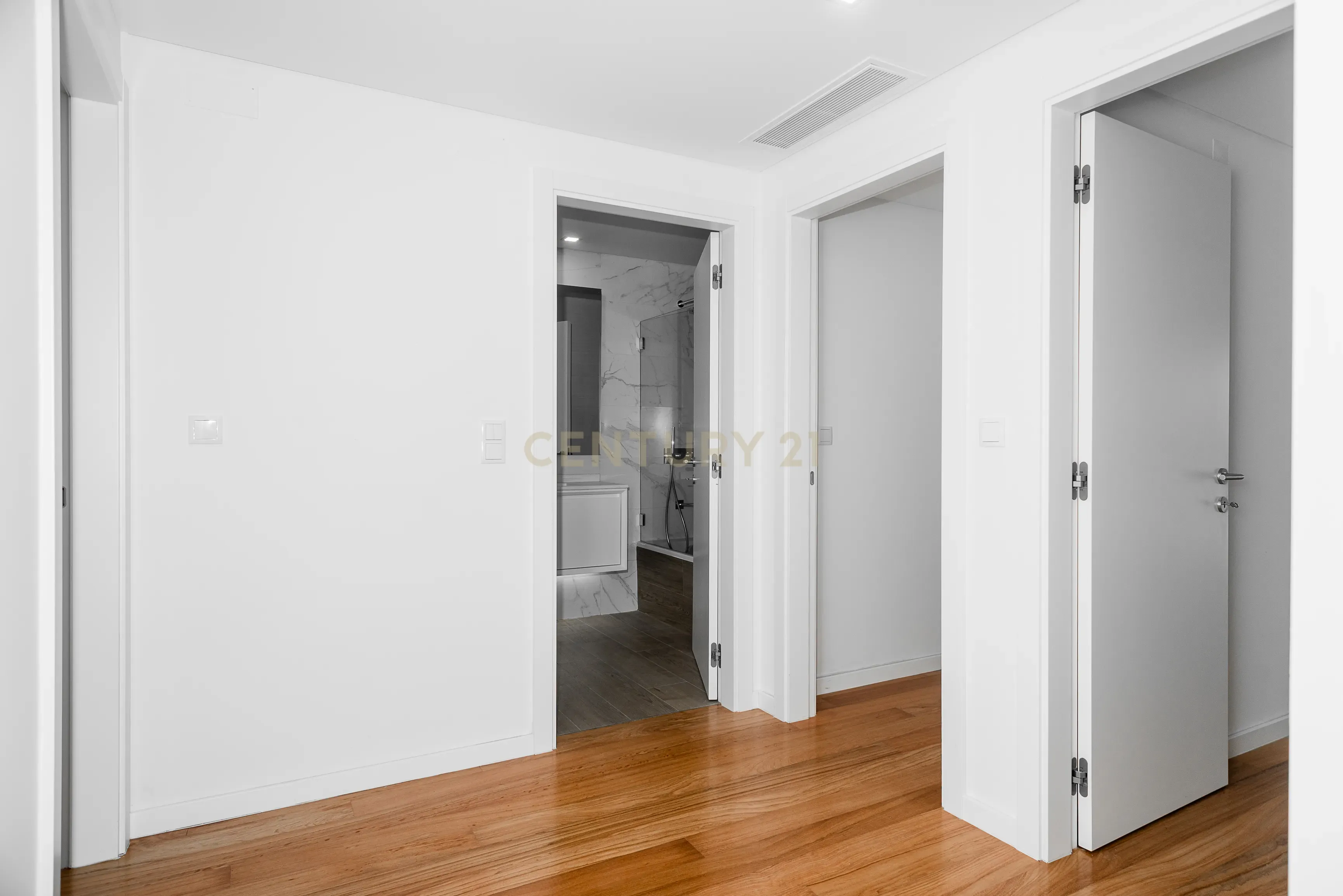 Apartamento T3 a estrear - Centro de Lisboa - Image 23